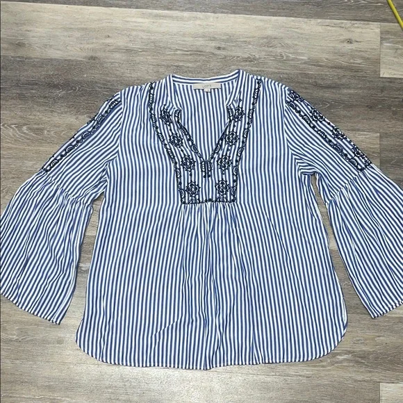 LOFT Sz MED Flowy Striped Embroidered V-Neck Peasant Blouse Bell Sleeve #boho - Picture 8 of 9